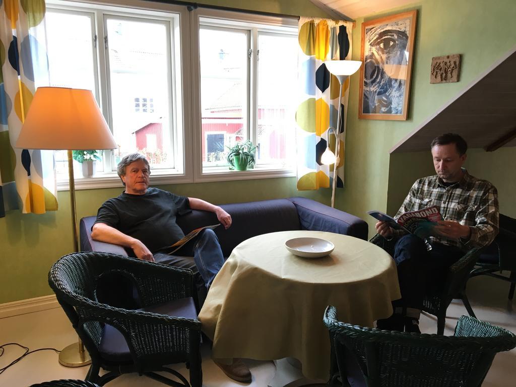 Grebbestads Vandrarhem Buitenkant foto