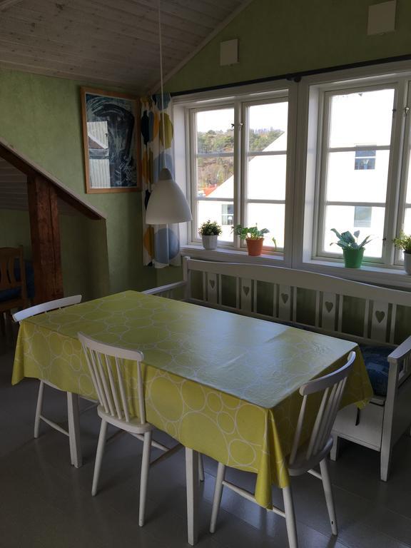Grebbestads Vandrarhem Buitenkant foto