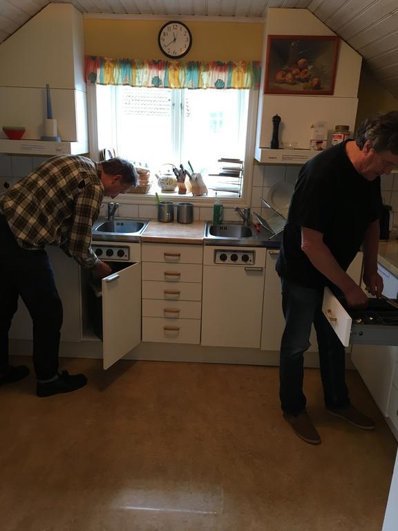 Grebbestads Vandrarhem Buitenkant foto