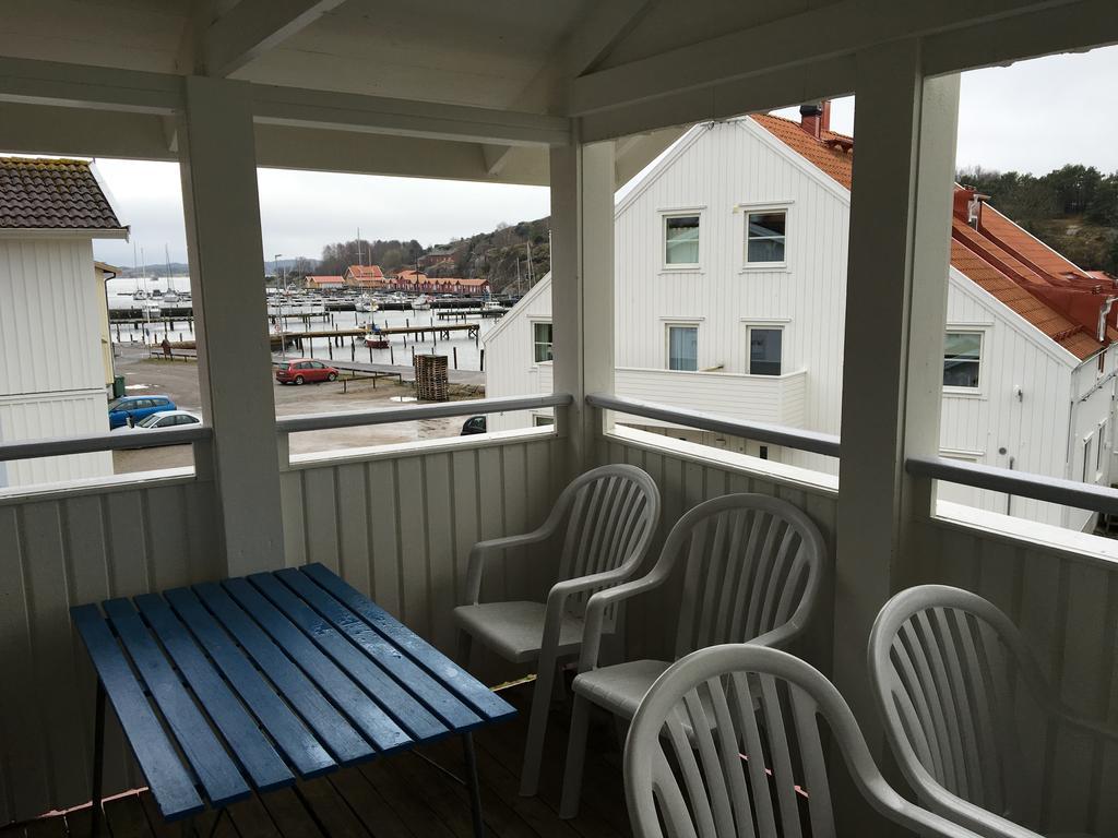 Grebbestads Vandrarhem Buitenkant foto