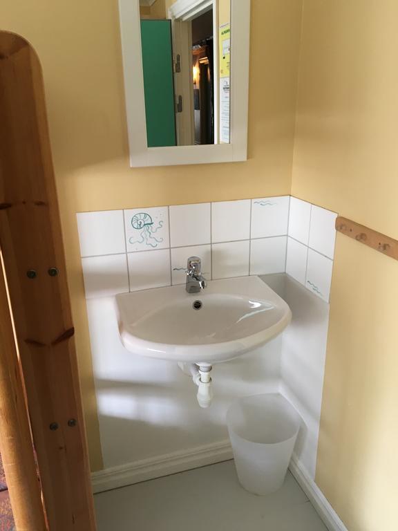 Grebbestads Vandrarhem Buitenkant foto